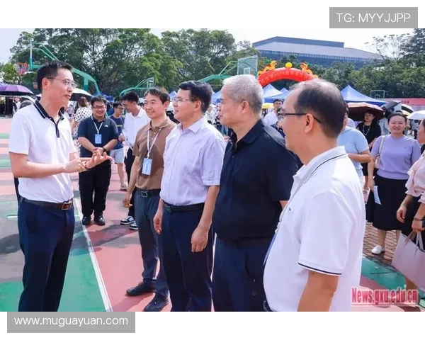 五年来最难美国2026届毕业生将直面地狱级求职季 五年来最难美国2026届毕业生将直面地狱级求职季